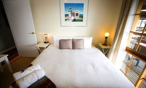 The Sicilian Restaurant - Accommodation Main Beach 7