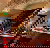 Kobbers Motor Inn Restaurant - Accommodation Main Beach