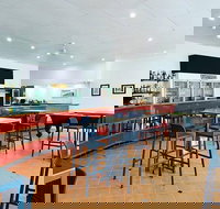 Up the Garden Path Restaurant  Bar - Accommodation Main Beach