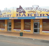 St George Bakery - Accommodation Main Beach