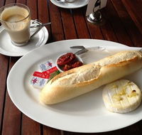 The Lookout Cafe - Accommodation Main Beach