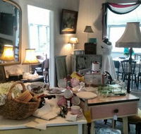 Victory Tea Rooms  Antiques - Accommodation Main Beach