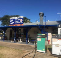 Lucinda Jetty Store  Take-Away - Accommodation Main Beach