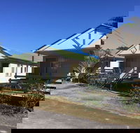 Miriam Vale Hotel Kitchen - Accommodation Main Beach