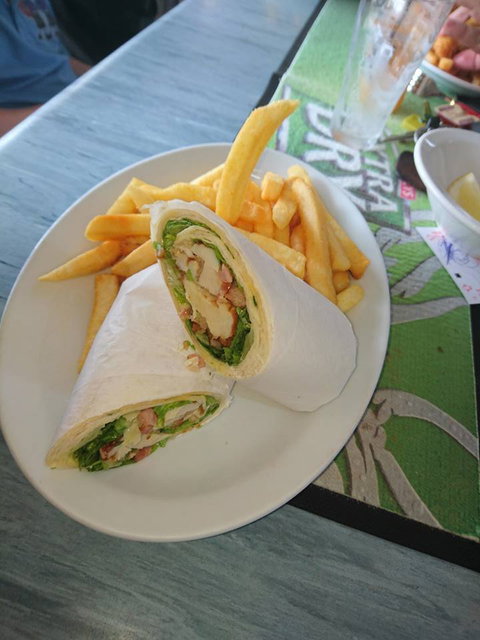 Miriam Vale Hotel Kitchen - Accommodation Main Beach 2