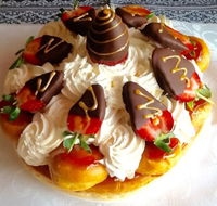 Montmartre French Patisserie - Accommodation Main Beach