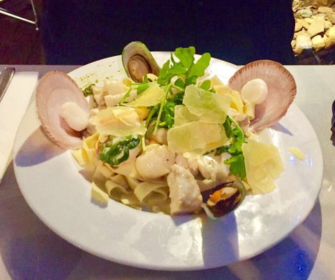 The Tree Bar - Accommodation Main Beach 0