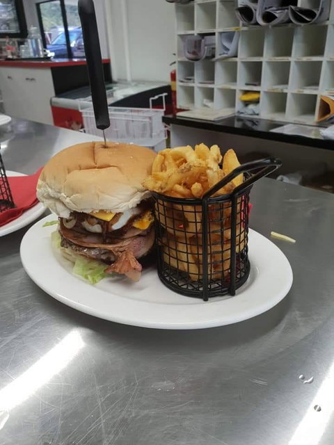 Zarby's Cafe - Accommodation Main Beach 1