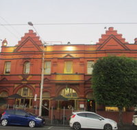 The Woodlands Hotel - Accommodation Main Beach