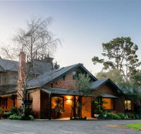 Marty  Oakdene - Accommodation Main Beach