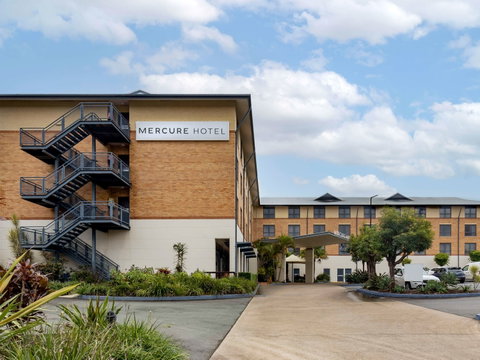 Mercure Brisbane Garden City - Accommodation Main Beach 0