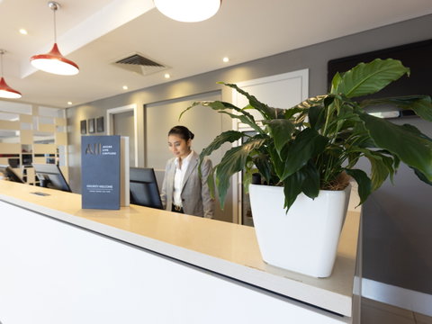 Mercure Brisbane Garden City - Accommodation Main Beach 2