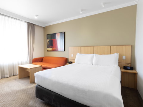Mercure Brisbane Garden City - Accommodation Main Beach 5