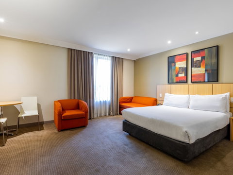 Mercure Brisbane Garden City - Accommodation Main Beach 11