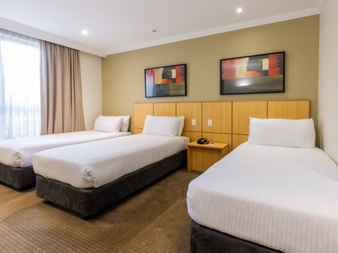 Mercure Brisbane Garden City - Accommodation Main Beach 14