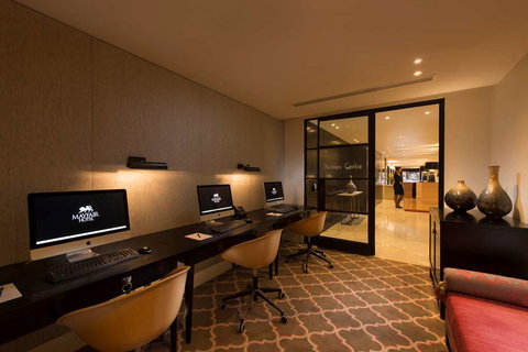 Mayfair Hotel - Accommodation Main Beach 17