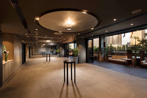 Hilton Adelaide - Accommodation Main Beach 10