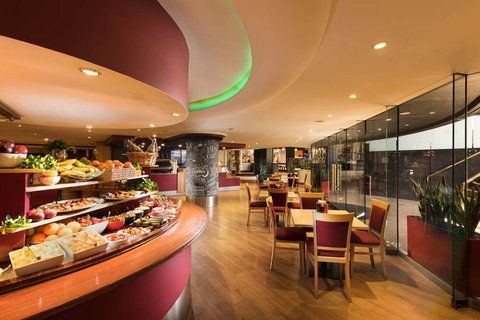 Stamford Plaza Adelaide - Accommodation Main Beach 9