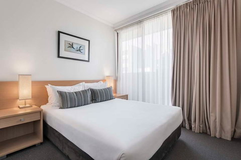 Franklin Central Apartments - Accommodation Main Beach 8
