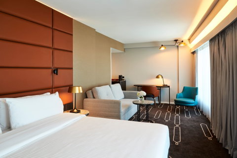 Holiday Inn Sydney Airport - Accommodation Main Beach 13