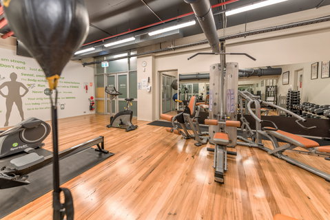 Holiday Inn Sydney Airport - Accommodation Main Beach 15