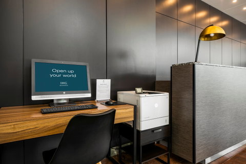 Holiday Inn Sydney Airport - Accommodation Main Beach 16