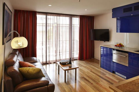 Salamanca Wharf Hotel - Accommodation Main Beach 5