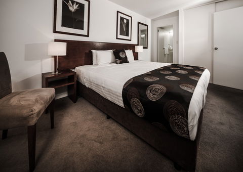 Salamanca Suites - Accommodation Main Beach 0