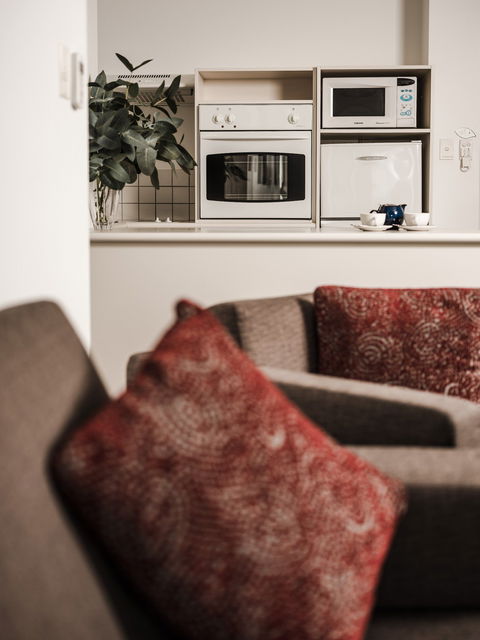 Salamanca Suites - Accommodation Main Beach 4