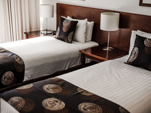 Salamanca Suites - Accommodation Main Beach 5