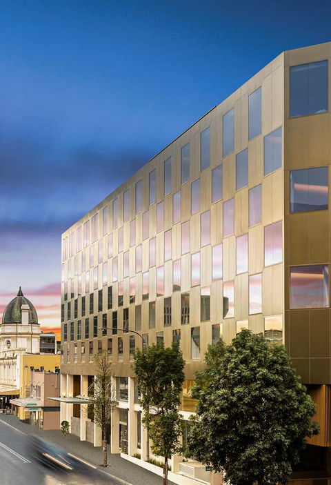 PARKROYAL Parramatta - Accommodation Main Beach 1