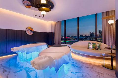 W Brisbane - Accommodation Main Beach 13