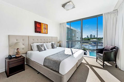 ULTIQA Freshwater Point Resort - Accommodation Main Beach 9
