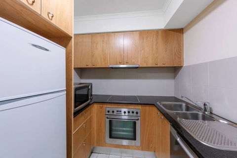 Nesuto Canberra Apartment Hotel - Accommodation Main Beach 12