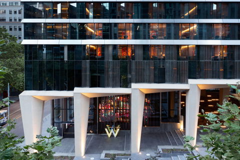 W Melbourne - Accommodation Main Beach 15