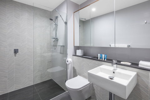 Meriton Suites Sydney Airport - Accommodation Main Beach 7