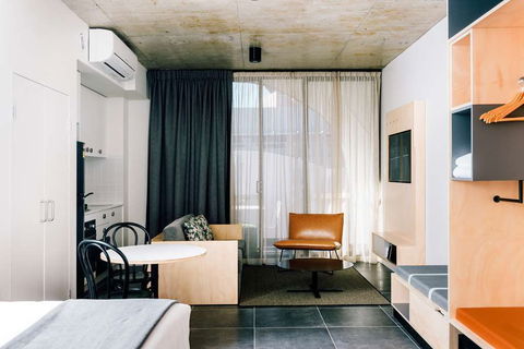 Veriu Broadway - Accommodation Main Beach 5
