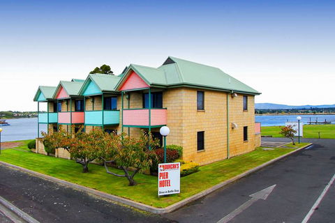 Comfort Inn The Pier - Accommodation Main Beach 1