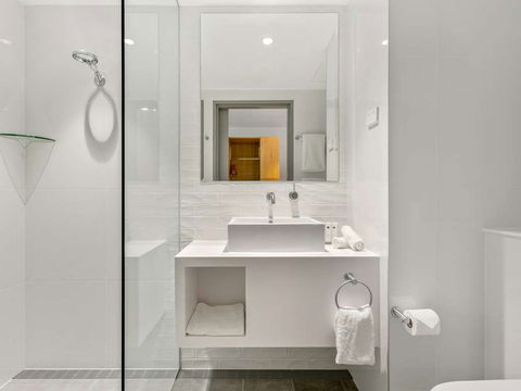 Rydges Gold Coast Airport - Accommodation Main Beach 2