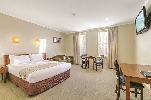 Lake Inn Ballarat - Accommodation Main Beach 4