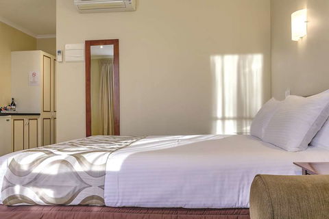 Lake Inn Ballarat - Accommodation Main Beach 5