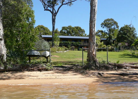 Yarrandabbi Dreaming Boutique B&B - Accommodation Main Beach 0