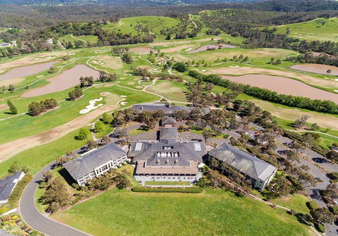 Yarra Valley Lodge - Accommodation Main Beach 2
