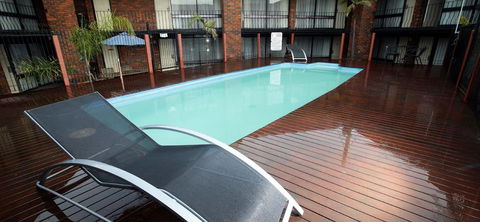 Warrnambool Central Court - Accommodation Main Beach 2