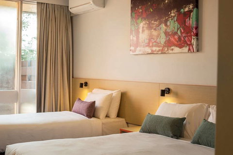 Nightcap At Waltzing Matilda Hotel - Accommodation Main Beach 8