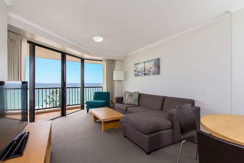 Mantra Coolangatta Beach - Accommodation Main Beach 7