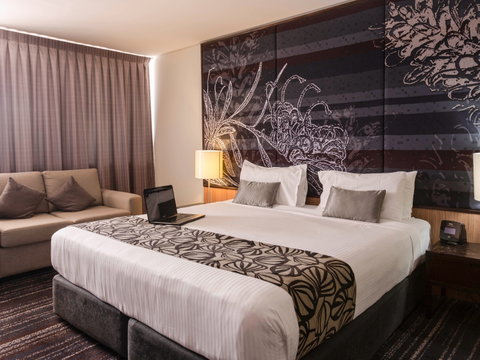 Mantra Gladstone - Accommodation Main Beach 5