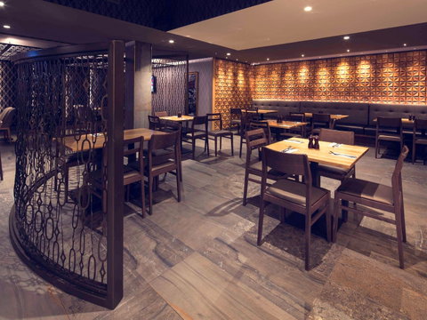 Mantra Gladstone - Accommodation Main Beach 11