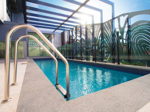 Oaks Grand Gladstone - Accommodation Main Beach 2