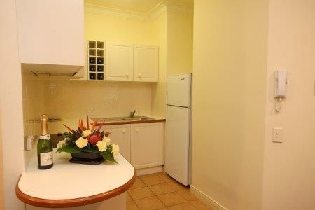 ULTIQA Rothbury Hotel - Accommodation Main Beach 2
